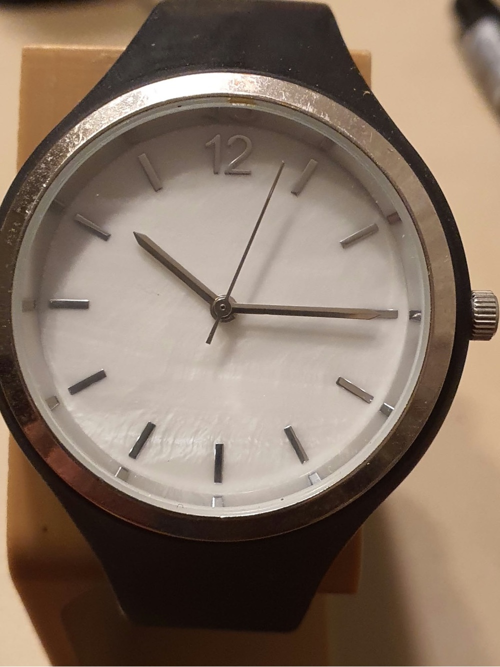 🦋10/$20🦋 FMDAND008 Silver/White Silicone Women's Watch